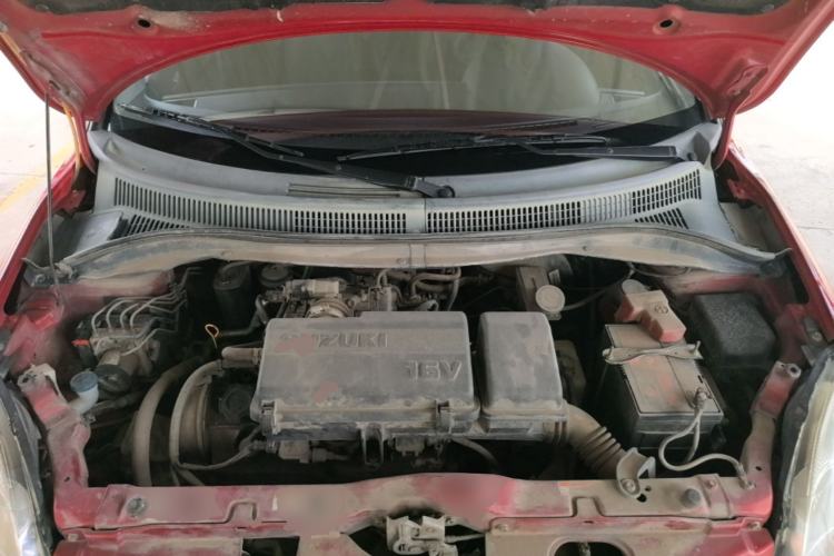 Used Suzuki Swift 2013 1.3L Manual Value Edition Engine Bay