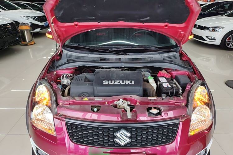 Used Suzuki Swift 2013 1.5L Manual 20th Anniversary Limited Edition Engine Bay