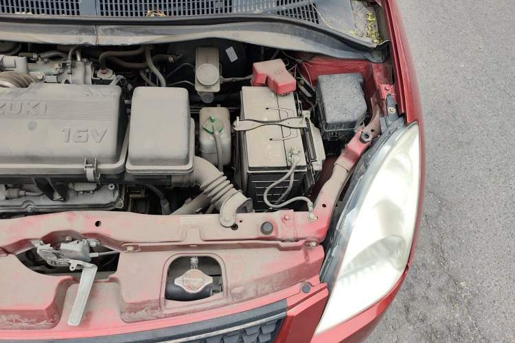 Used Suzuki Swift 2013 1.3L Manual Value Edition Engine Bay Left