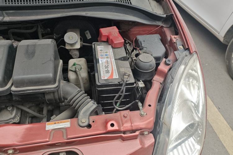 Used Suzuki Swift 2013 1.3L Manual Value Edition Engine Bay Left