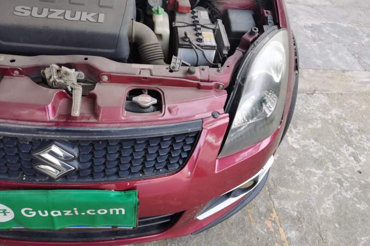 Used Suzuki Swift 2013 1.5L Automatic Standard Edition Engine Bay Left
