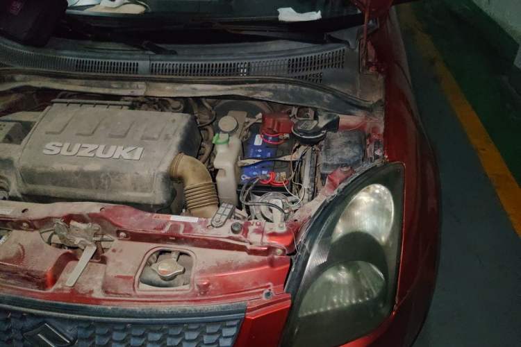 Used Suzuki Swift 2013 1.5L Manual Standard Edition Engine Bay Left
