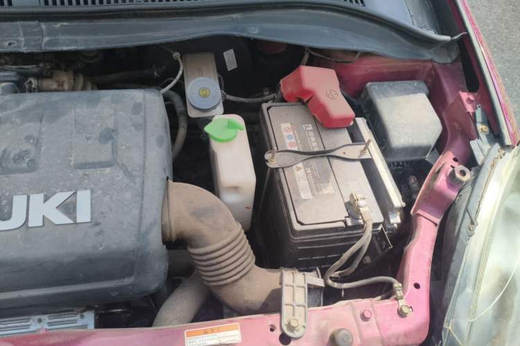 Used Suzuki Swift 2013 1.5L Automatic 20th Anniversary Limited Edition Engine Bay Left