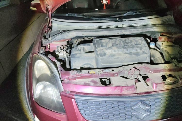 Used Suzuki Swift 2013 1.5L Automatic 20th Anniversary Limited Edition Engine Bay Right