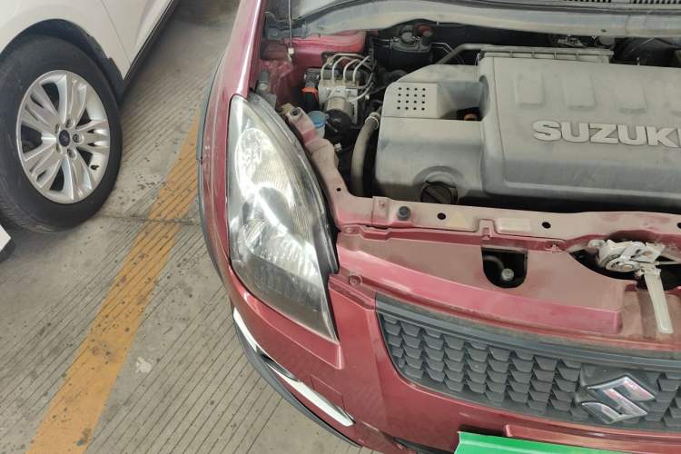 Used Suzuki Swift 2013 1.5L Automatic 20th Anniversary Limited Edition Engine Bay Right