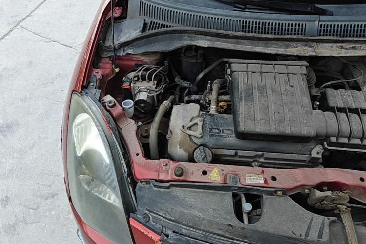 Used Suzuki Swift 2013 1.5L Automatic Standard Edition Engine Bay Right
