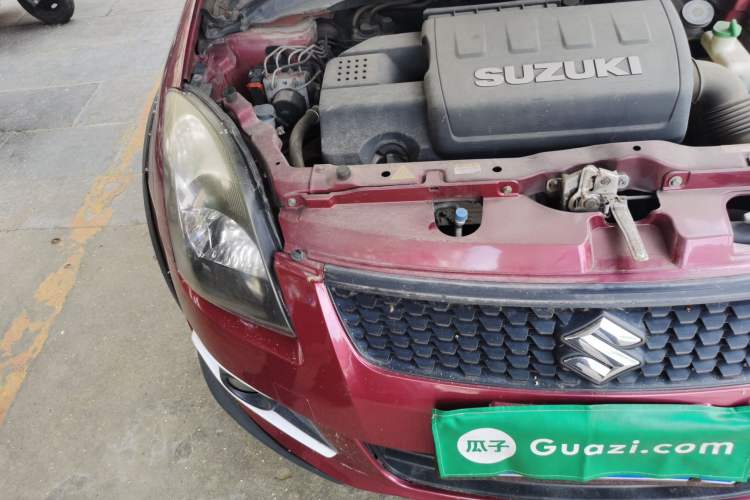 Used Suzuki Swift 2013 1.5L Automatic Standard Edition Engine Bay Right