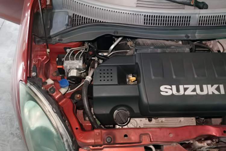 Used Suzuki Swift 2013 1.5L Automatic Standard Edition Engine Bay Right