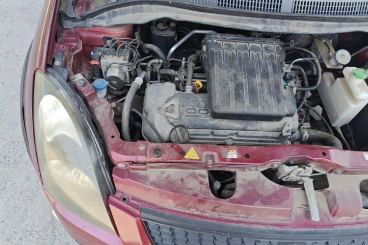 Used Suzuki Swift 2013 1.5L Automatic 20th Anniversary Limited Edition Engine Bay Right