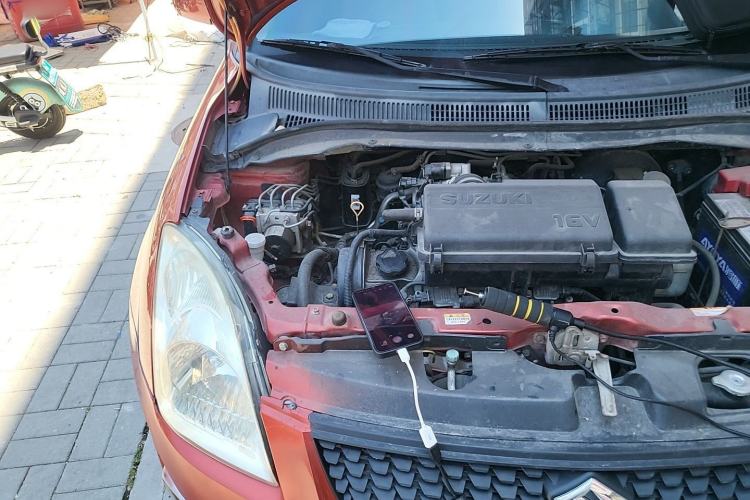Used Suzuki Swift 2013 1.3L Manual Value Edition Engine Bay Right