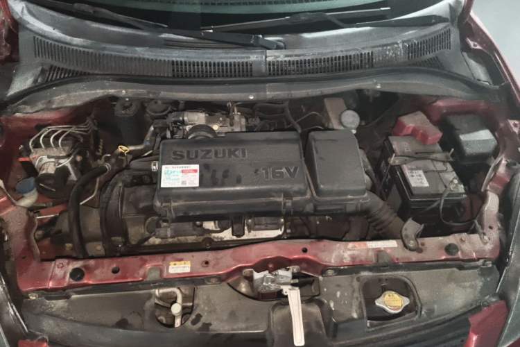 Used Suzuki Swift 2013 1.3L Manual Value Edition Engine Bay