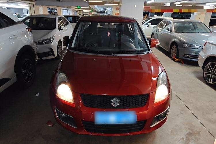 Used Suzuki Swift 2013 1.5L Automatic Standard Edition Exterior 1
