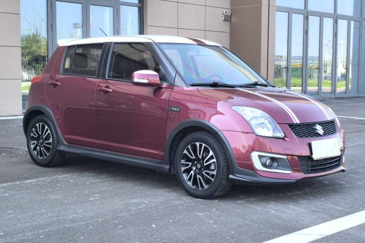 Used Suzuki Swift 2013 1.5L Automatic 20th Anniversary Limited Edition Exterior 2