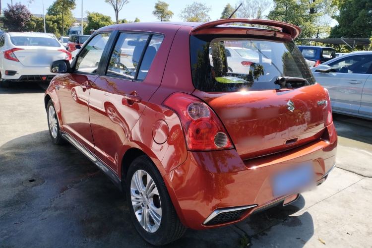 Used Suzuki Swift 2013 1.5L Manual Standard Edition Exterior 2