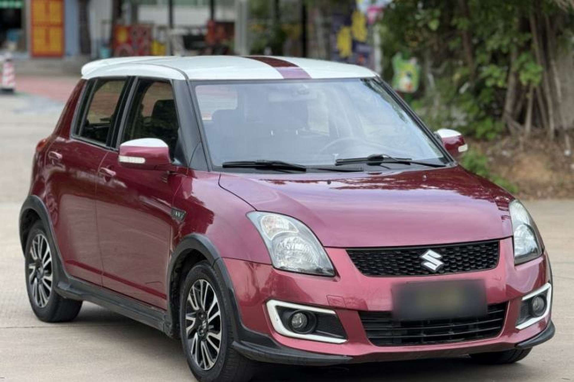 Used Suzuki Swift 2013 1.5L Manual 20th Anniversary Limited Edition Exterior 2