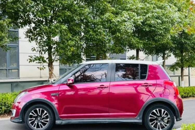 Used Suzuki Swift 2013 1.5L Automatic 20th Anniversary Limited Edition Exterior 2