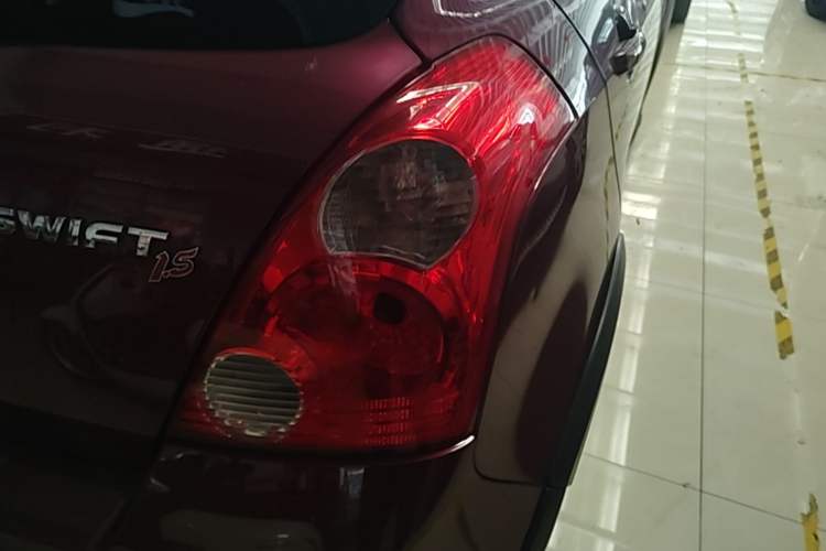 Used Suzuki Swift 2013 1.5L Automatic 20th Anniversary Limited Edition Exterior 3