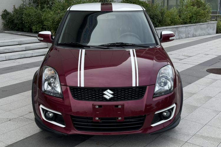 Used Suzuki Swift 2013 1.5L Manual 20th Anniversary Limited Edition Exterior 4