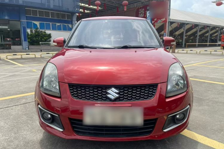 Used Suzuki Swift 2013 1.5L Automatic Standard Edition Exterior 5