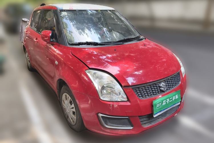 Used Suzuki Swift 2013 1.3L Manual Value Edition Front Right 45 Deg