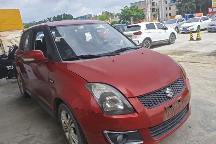 Used Suzuki Swift 2013 1.5L Automatic Standard Edition Front Right 45 Deg