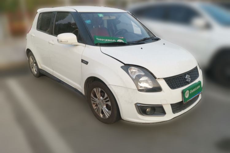 Used Suzuki Swift 2013 1.5L Automatic Standard Edition Front Right 45 Deg