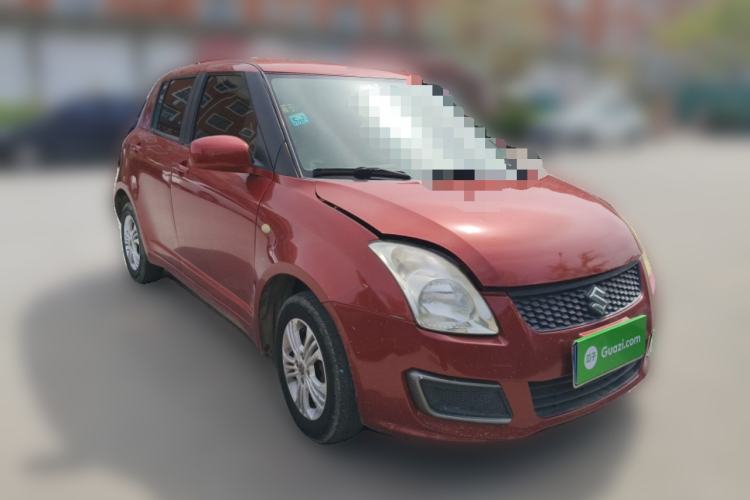 Used Suzuki Swift 2013 1.3L Manual Value Edition Front Right 45 Deg