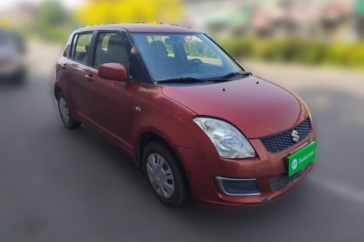 Used Suzuki Swift 2013 1.3L Manual Value Edition Front Right 45 Deg