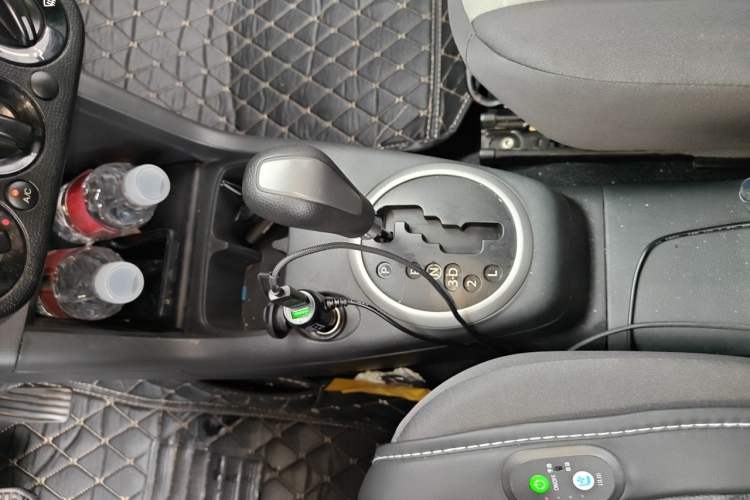 Used Suzuki Swift 2013 1.5L Automatic Standard Edition Gear Lever