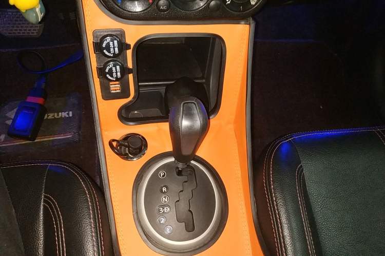 Used Suzuki Swift 2013 1.5L Automatic 20th Anniversary Limited Edition Gear Lever