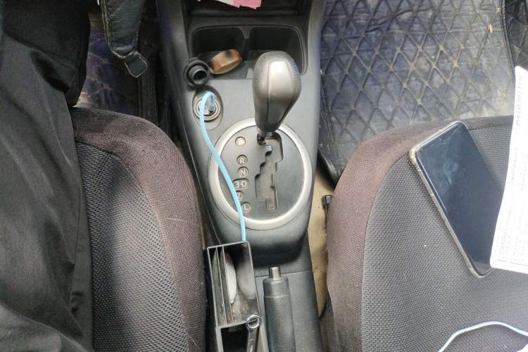 Used Suzuki Swift 2013 1.5L Automatic Sport Edition Gear Lever