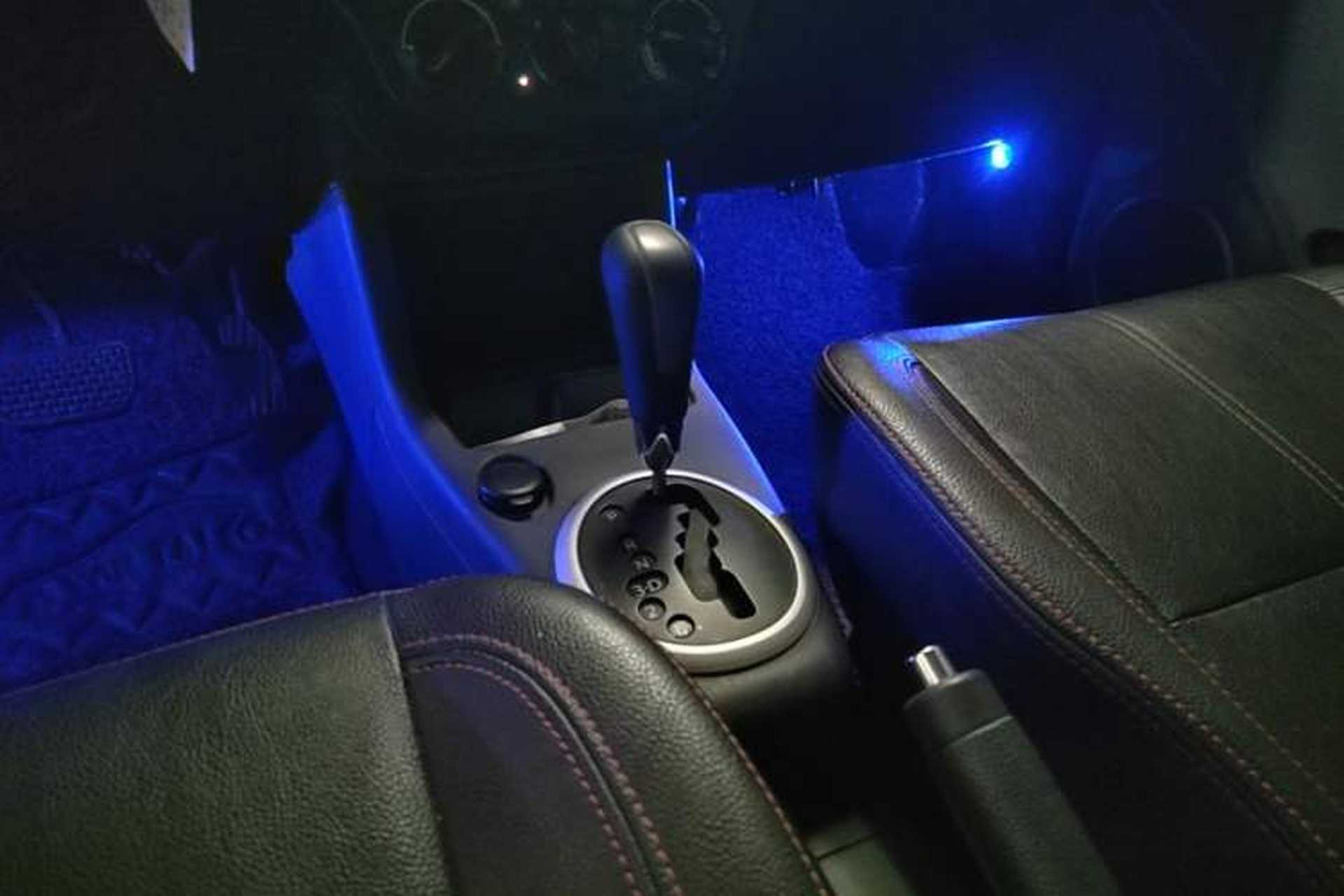 Used Suzuki Swift 2013 1.5L Automatic 20th Anniversary Limited Edition Gear Lever