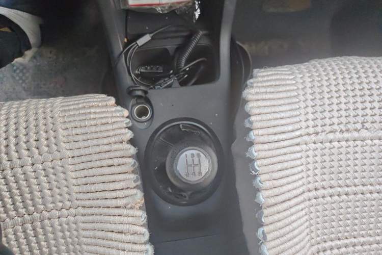 Used Suzuki Swift 2013 1.3L Manual Value Edition Gear Lever