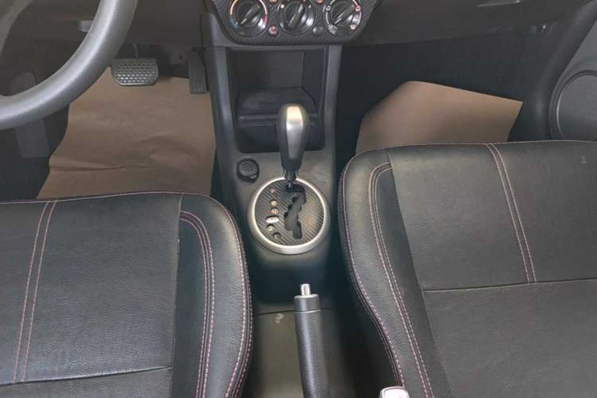 Used Suzuki Swift 2013 1.5L Automatic 20th Anniversary Limited Edition Gear Lever