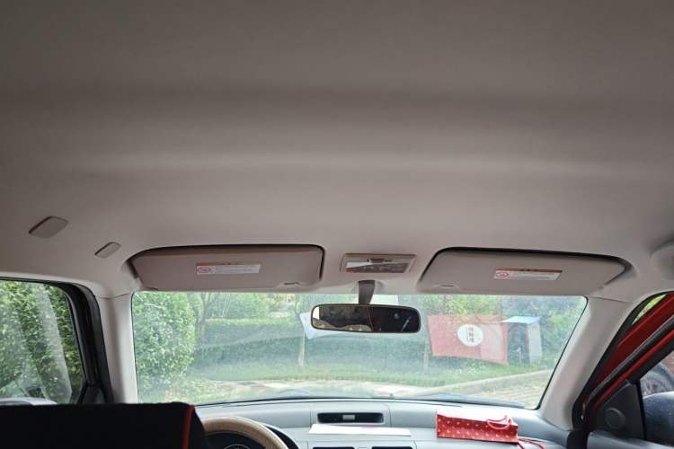 Used Suzuki Swift 2013 1.3L Manual Value Edition Headliner