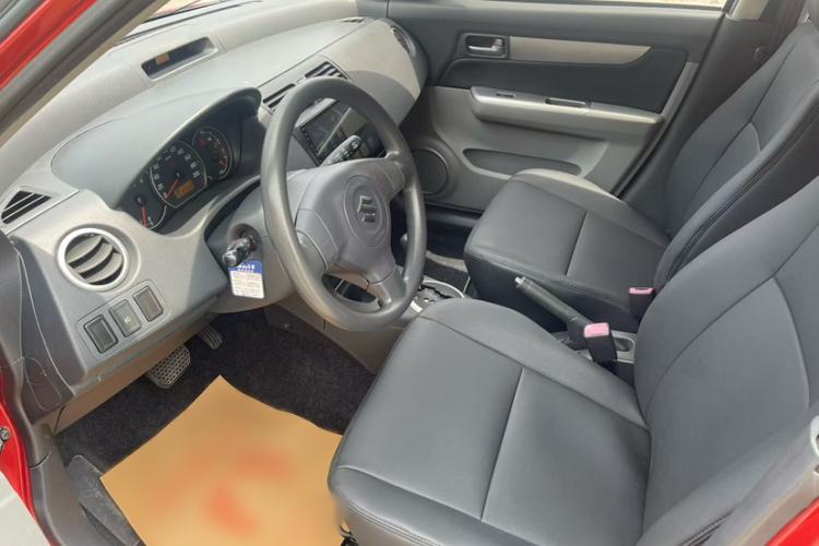 Used Suzuki Swift 2013 1.5L Automatic Standard Edition Interior 1