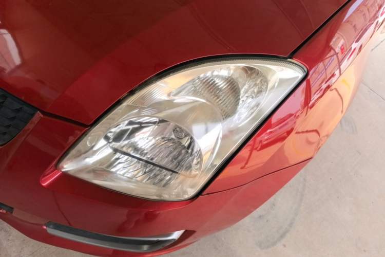 Used Suzuki Swift 2013 1.3L Manual Value Edition Left Front Headlight