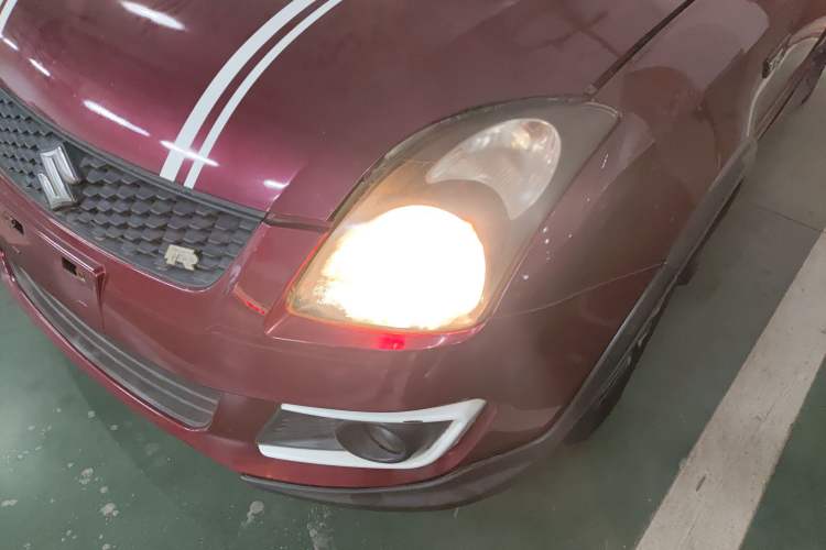 Used Suzuki Swift 2013 1.5L Automatic 20th Anniversary Limited Edition Left Front Headlight