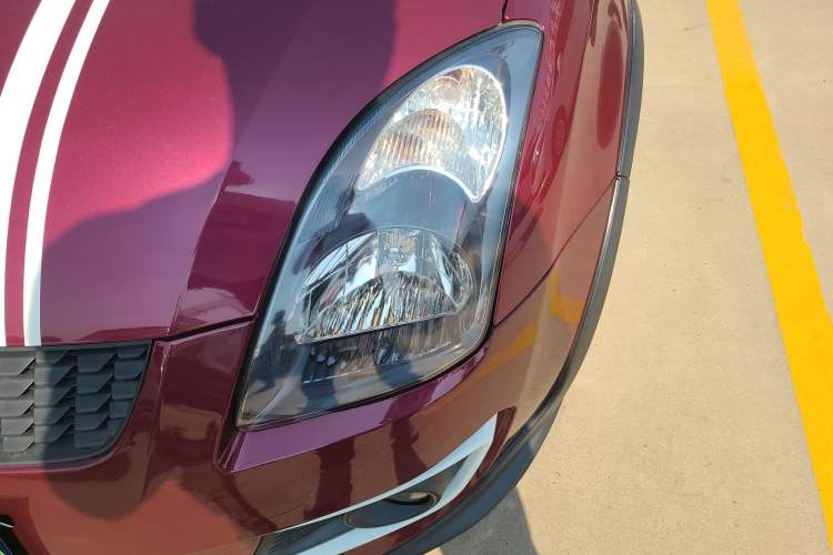 Used Suzuki Swift 2013 1.5L Automatic 20th Anniversary Limited Edition Left Front Headlight