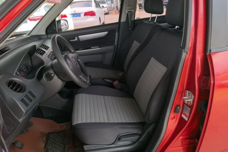 Used Suzuki Swift 2013 1.3L Manual Value Edition Left Front Seat