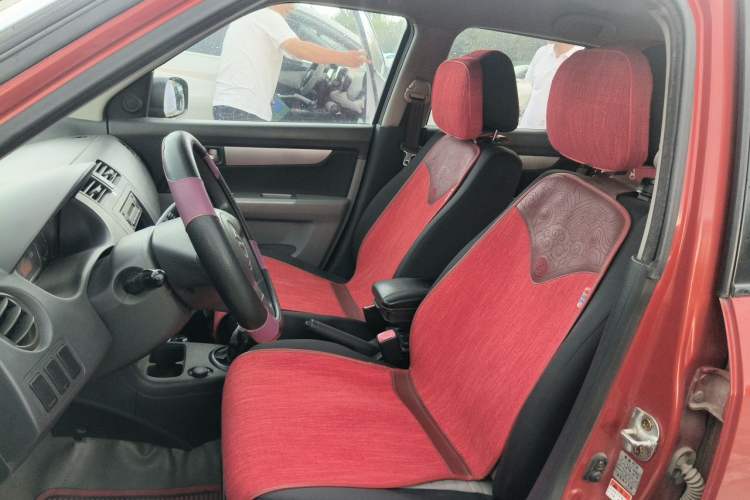 Used Suzuki Swift 2013 1.3L Manual Value Edition Left Front Seat