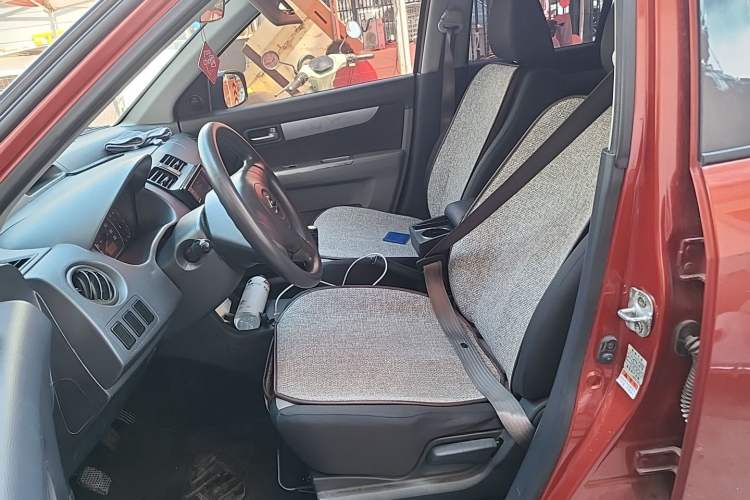 Used Suzuki Swift 2013 1.3L Manual Value Edition Left Front Seat