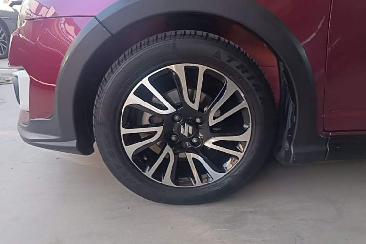 Used Suzuki Swift 2013 1.5L Automatic 20th Anniversary Limited Edition Left Front Wheel Hub
