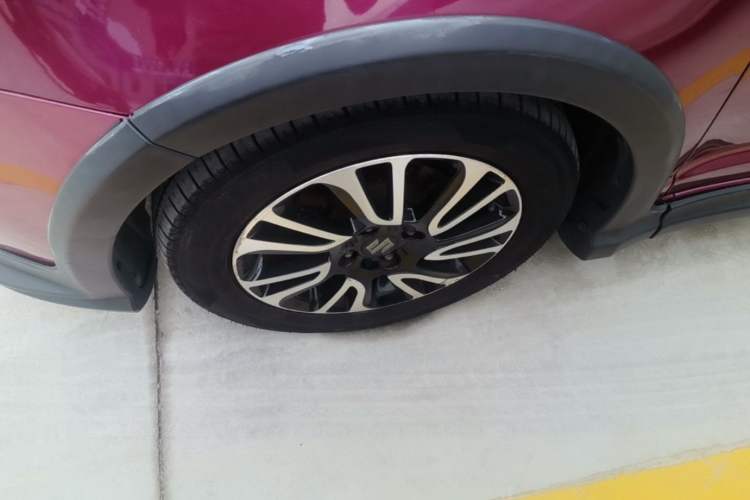 Used Suzuki Swift 2013 1.5L Automatic 20th Anniversary Limited Edition Left Front Wheel Hub