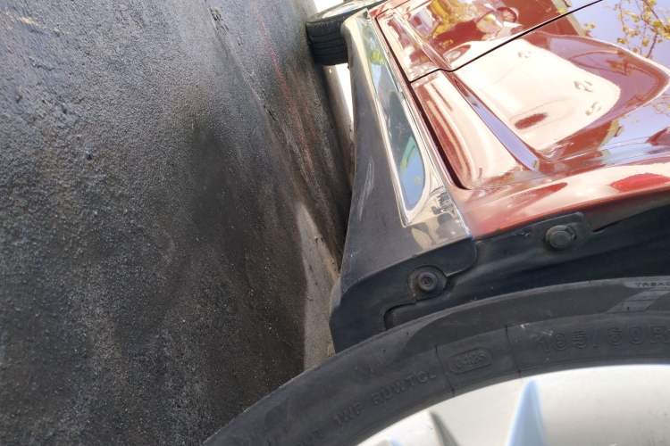 Used Suzuki Swift 2013 1.5L Manual Standard Edition Left Side Sill