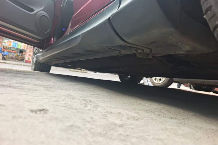 Used Suzuki Swift 2013 1.5L Automatic 20th Anniversary Limited Edition Left Side Sill