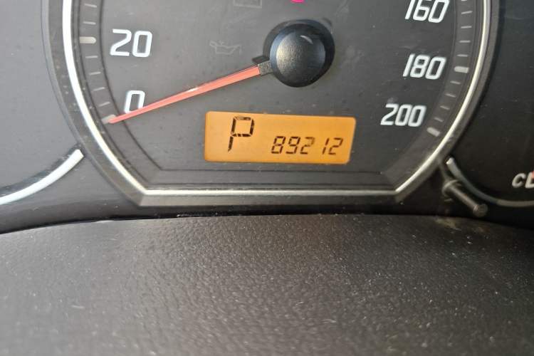 Used Suzuki Swift 2013 1.5L Automatic Standard Edition Odometer Close Up