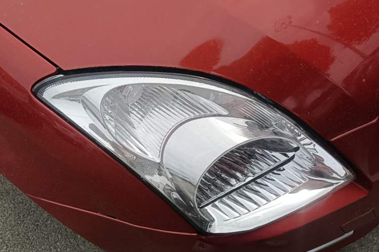 Used Suzuki Swift 2013 1.3L Manual Value Edition Right Front Headlight