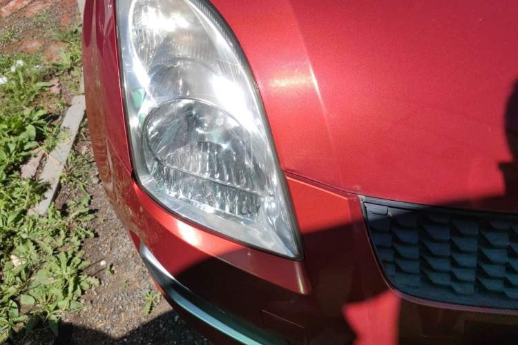 Used Suzuki Swift 2013 1.3L Manual Value Edition Right Front Headlight