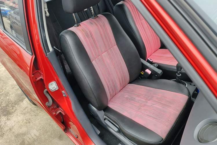 Used Suzuki Swift 2013 1.3L Manual Value Edition Right Front Seat